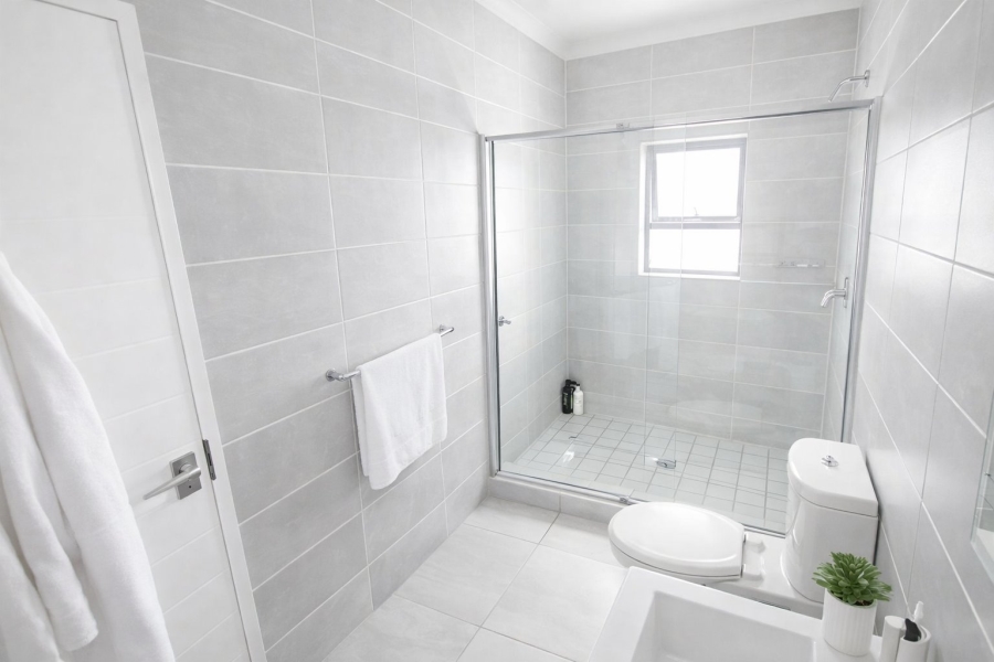1 Bedroom Property for Sale in De Zicht Estate Western Cape